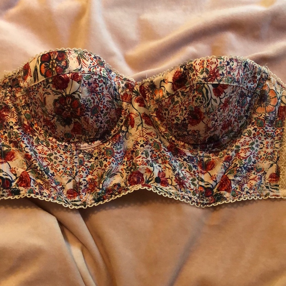 Floral bustier dream anglers Victoria’s Secret 32B